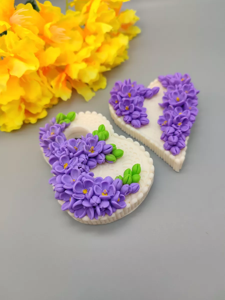 Силиконовая форма 8 и сердечко с сиренью