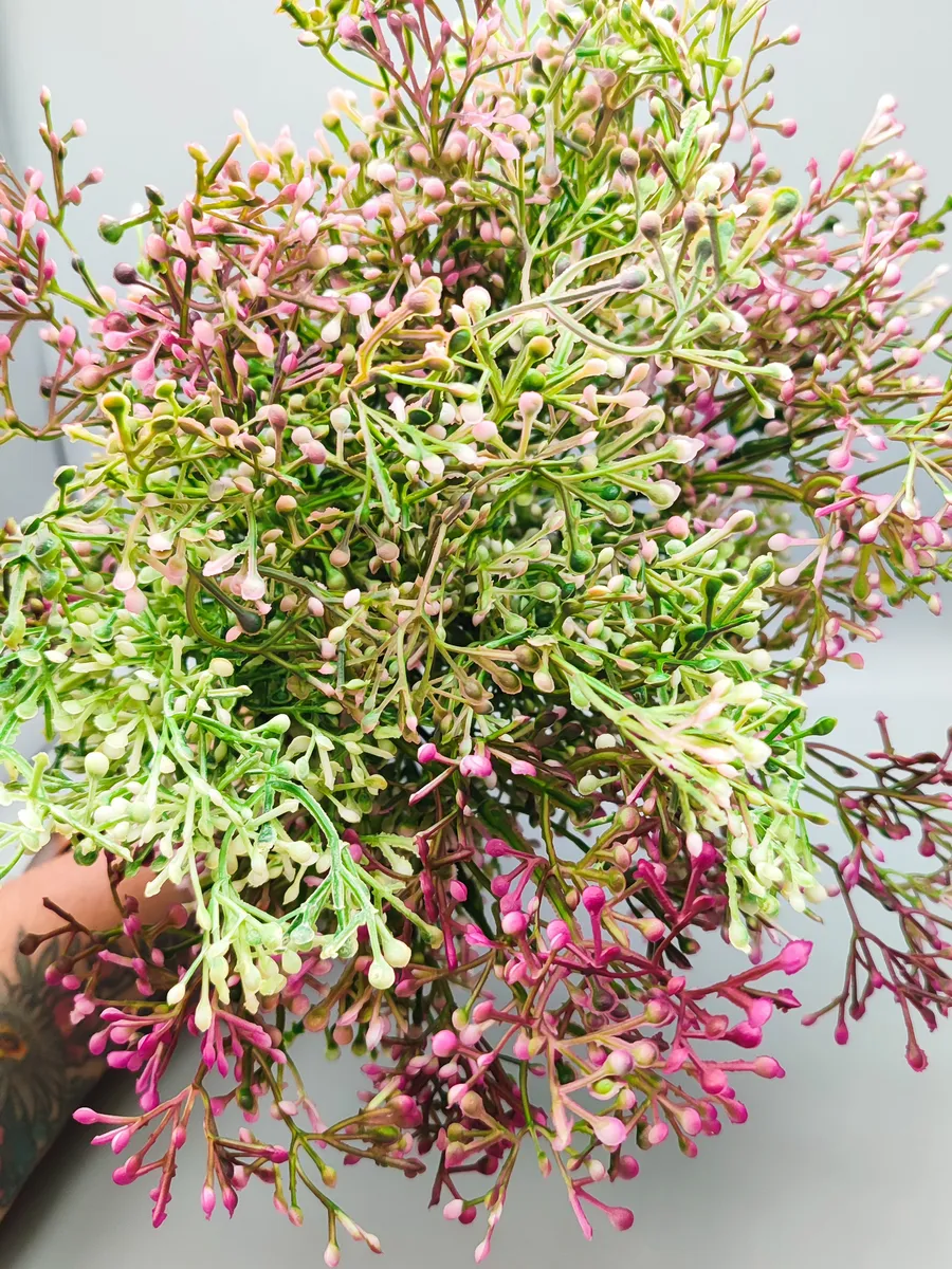 Искусственная зелень Веточки с мелкими ягодками