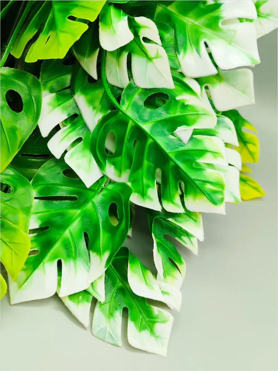 Искусственная зелень Монстера