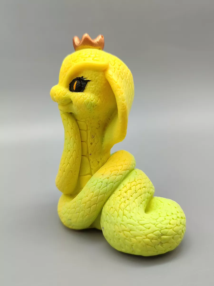 Силиконовая форма Змейка Королева